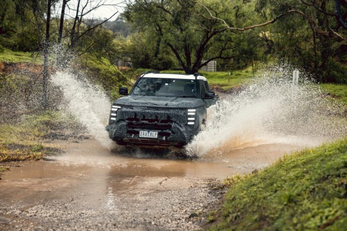 Nissan Navara Pro PHEV prototype splashing through water