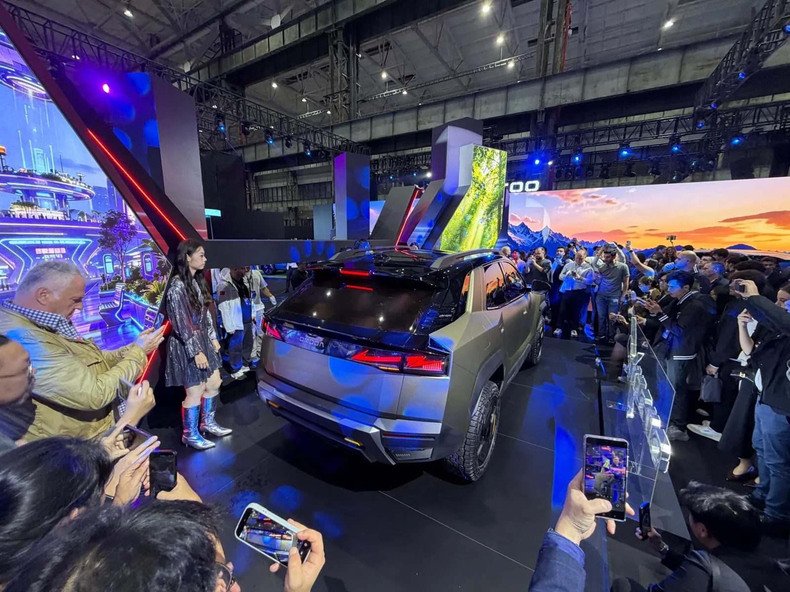 omoda x rear three quarter reveal