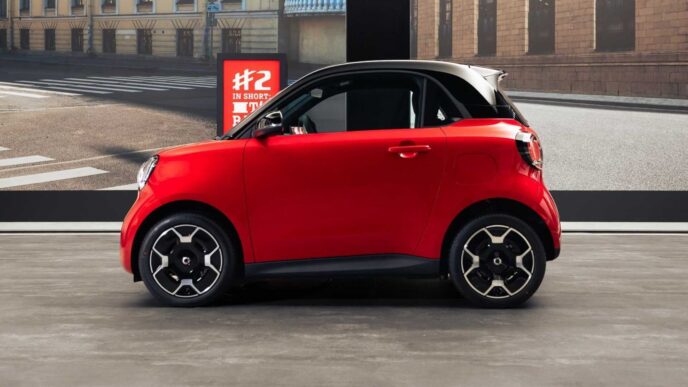 Side profile of the red smart #2