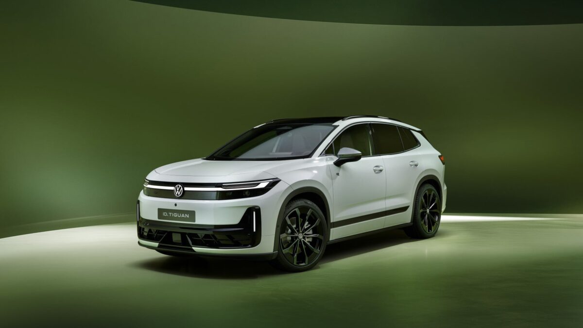 Volkswagen ID. Tiguan front view