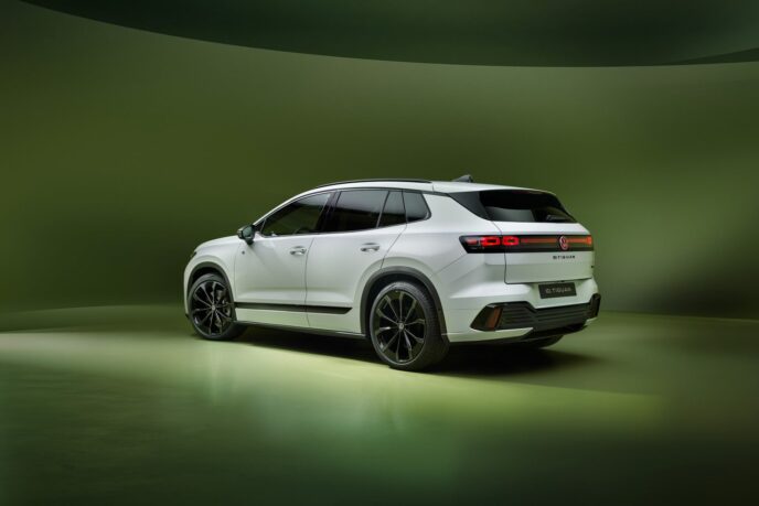 Volkswagen ID. Tiguan rear view